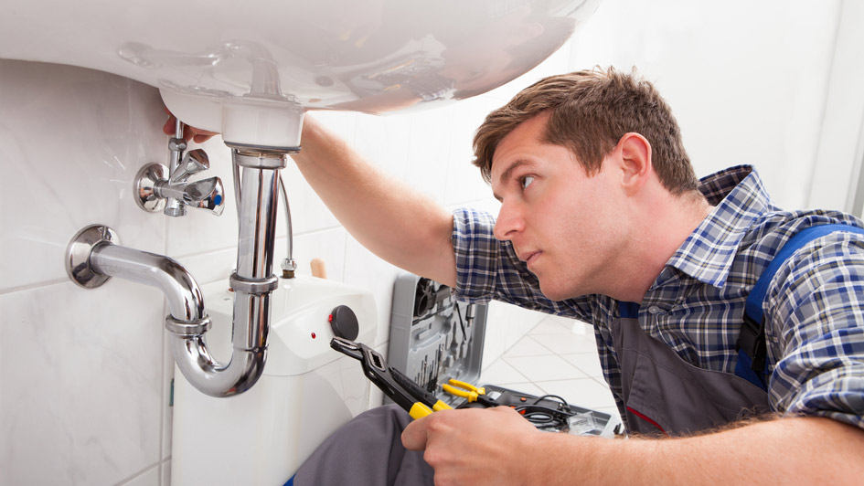 Hard Water vs. Soft Water: How They Impact Your Home Plumbing 